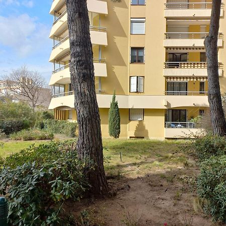 Frejus Plage, Appartement Entier , Piscine,Parking,Plage A 200M Exterior foto